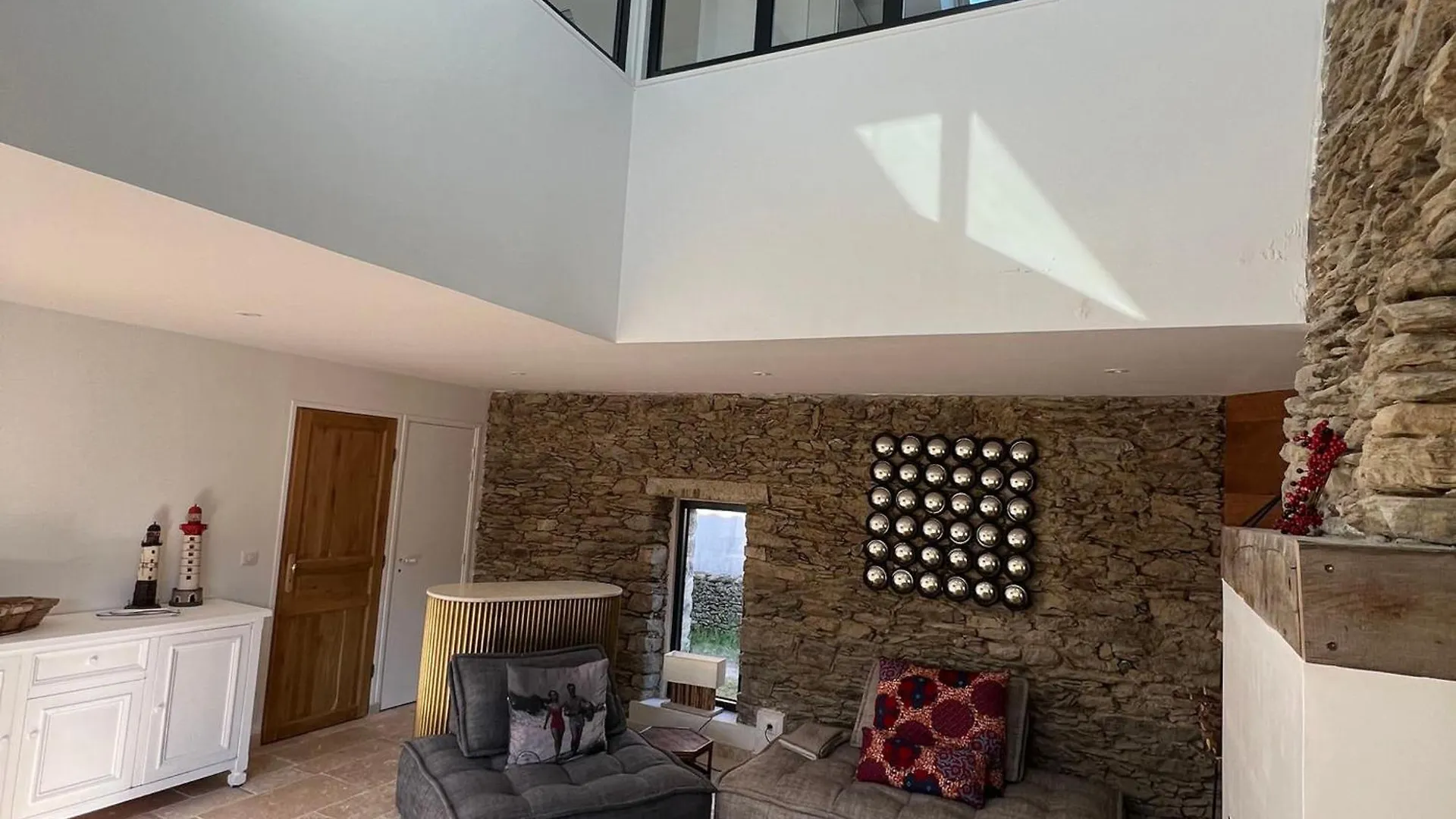 Holiday home Villa Contemporaine Avec Jardin, A 1,5 Km De La Plage: 8 Pers., 2 Terrasses, Wi-Fi, Baignoire Balneo - Fr-1-418-198 Locmaria